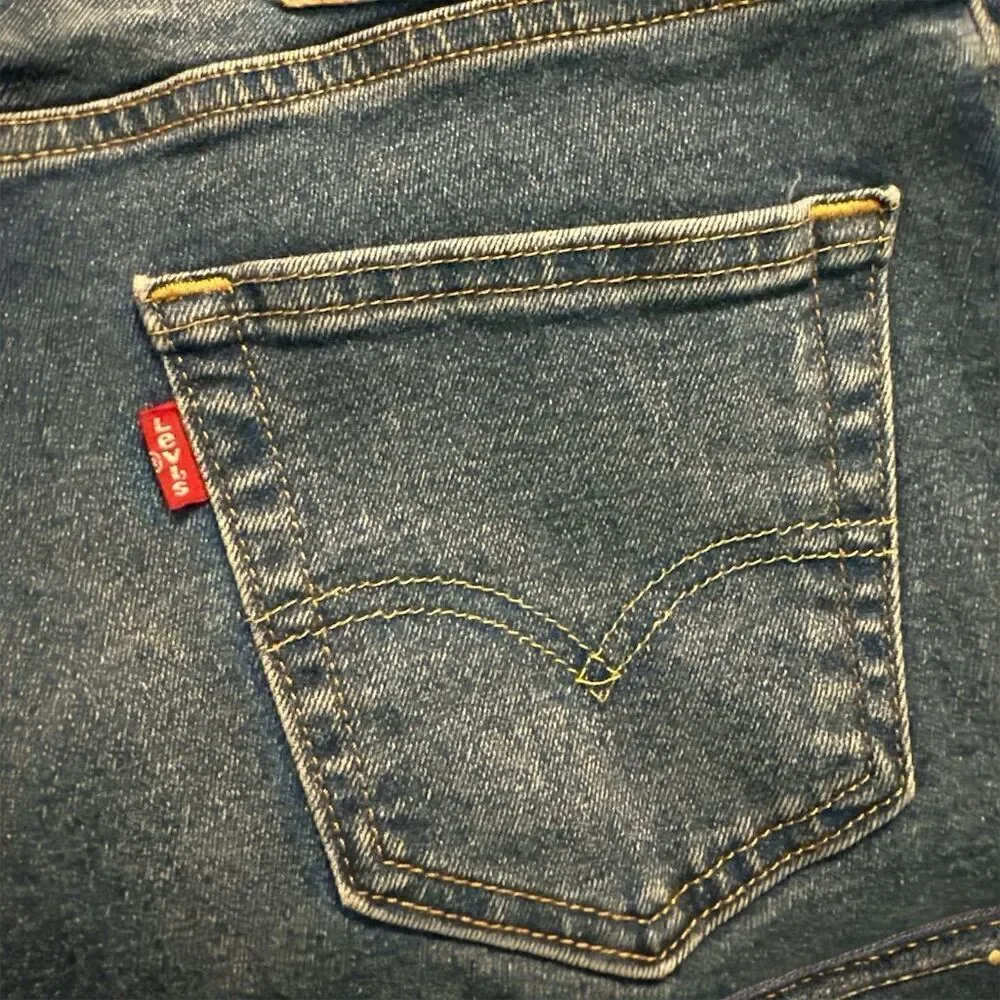 Levi's 511 Slim Fit Men's All Seasons Tech Medium Blue Denim Jeans